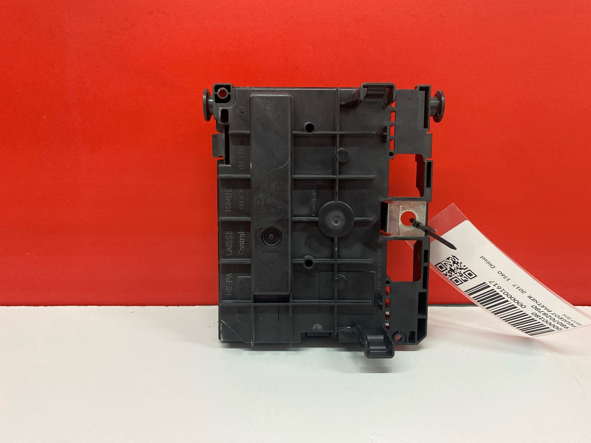 Caja Fusibles Bsm R04 Peugeot Partner Tepee 2017 9807028780 9807028780