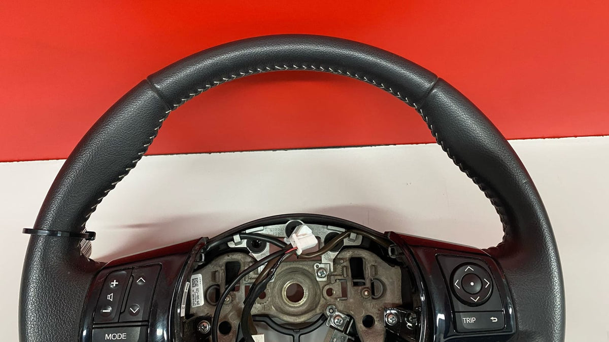 Volante Toyota Yaris 2019 310374599BMY Ref 1303