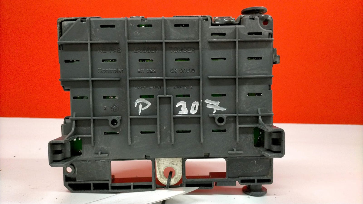 Caja Fusibles Bsm B3 Peugeot 307 2010 9650664080