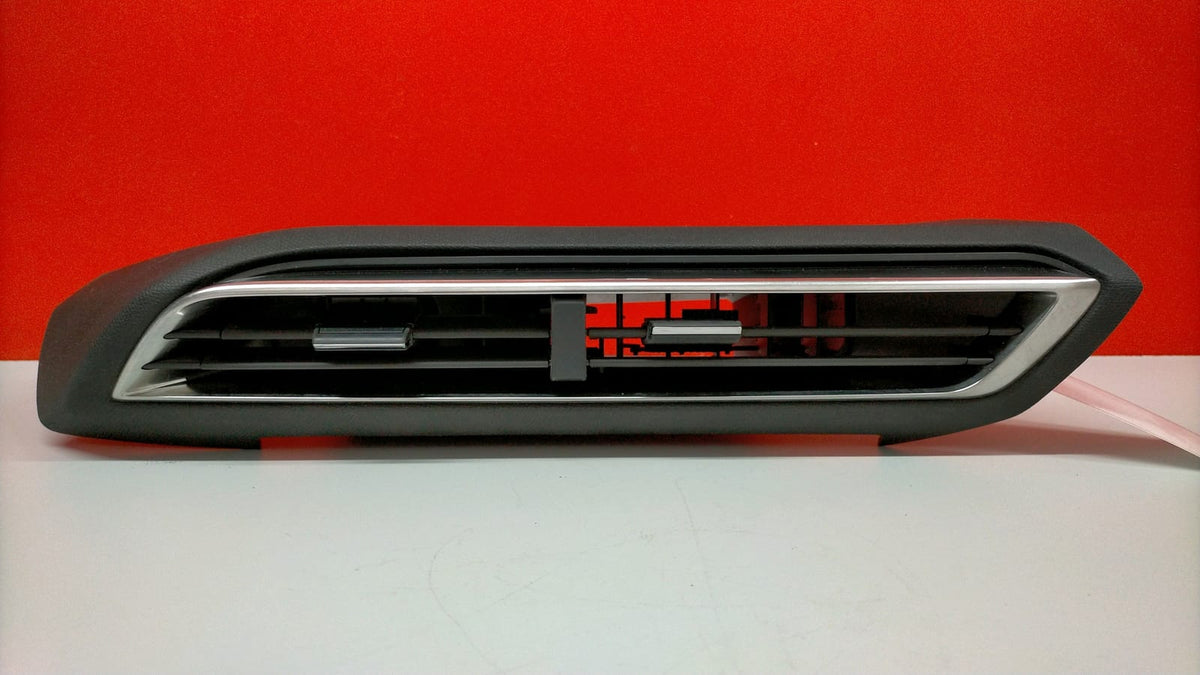 Aireador Peugeot 3008 Peugeot 3008 Thp 2020 9814075577