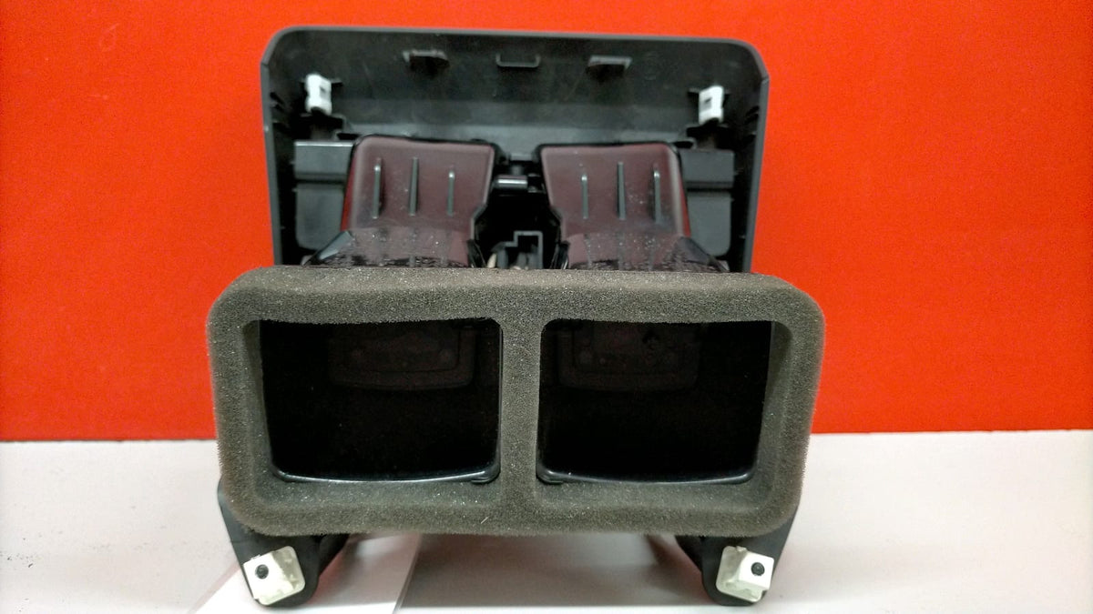 Aireador Central Trasero Peugeot 3008 Peugeot 3008 Thp 2020 9686453677