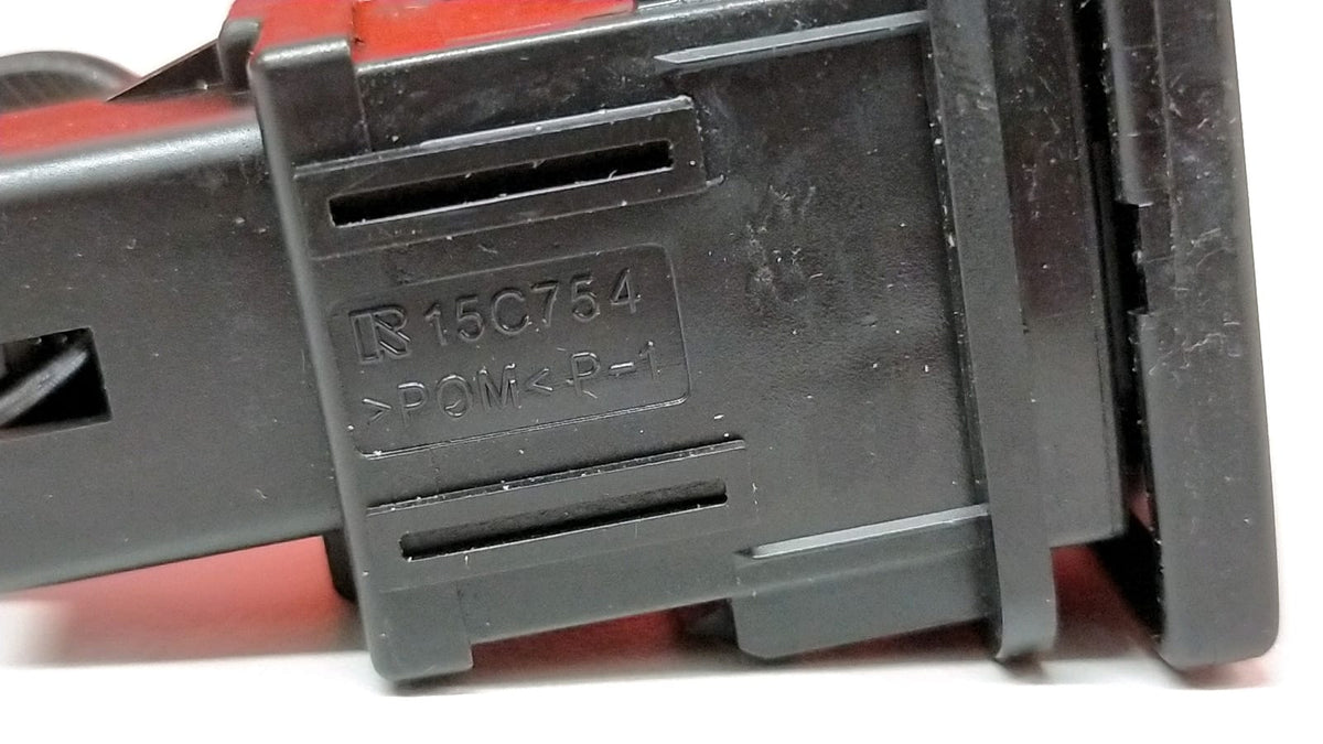 Interruptor Eco Mode Toyota Yaris P13 Toyota Yaris 2019 15C754