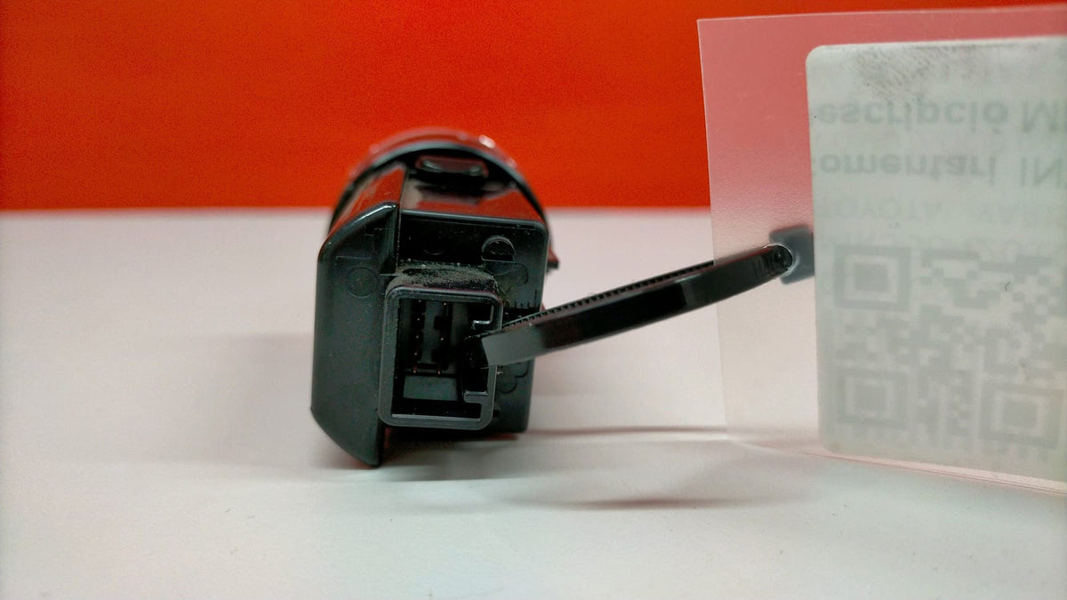 Comutador Interruptor Arranque Toyota Yaris P13 Toyota Yaris 2019 MR55042010 MR55042010