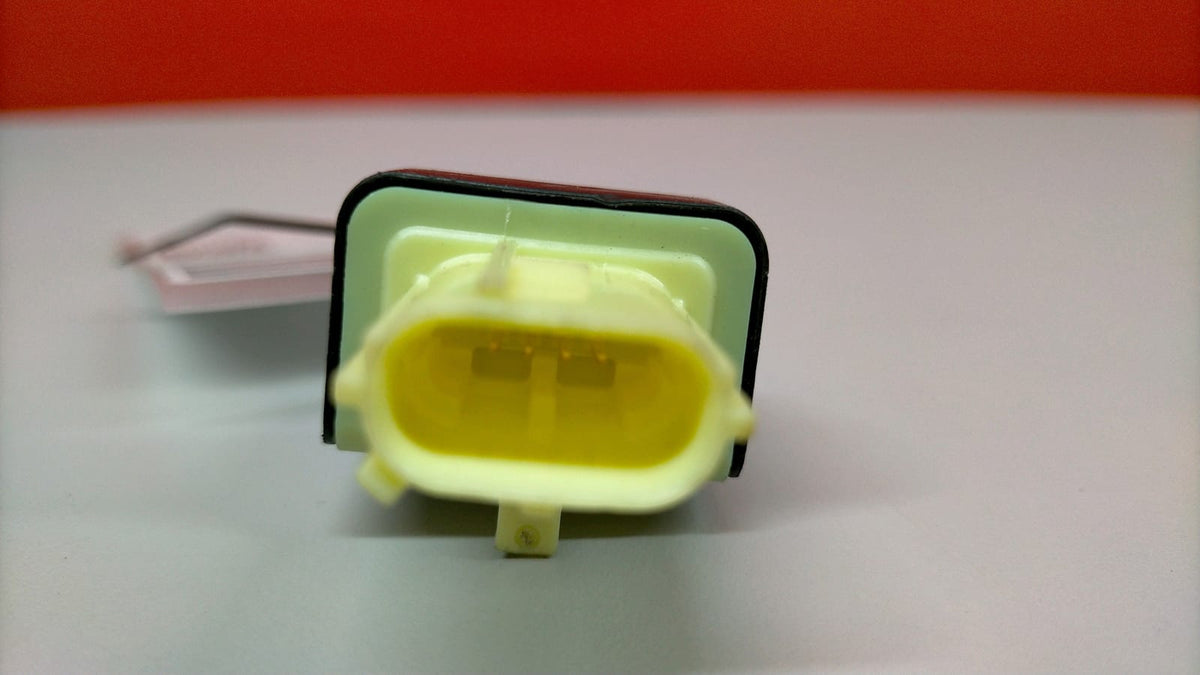 Sensor Airbag Toyota Yaris P13 Toyota Yaris 2019 8983102140 Ref 1120 8983102140