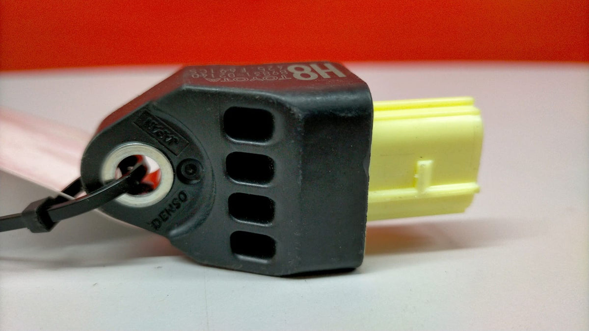 Sensor Airbag Toyota Yaris P13 Toyota Yaris 2019 8983102140 Ref 1120 8983102140