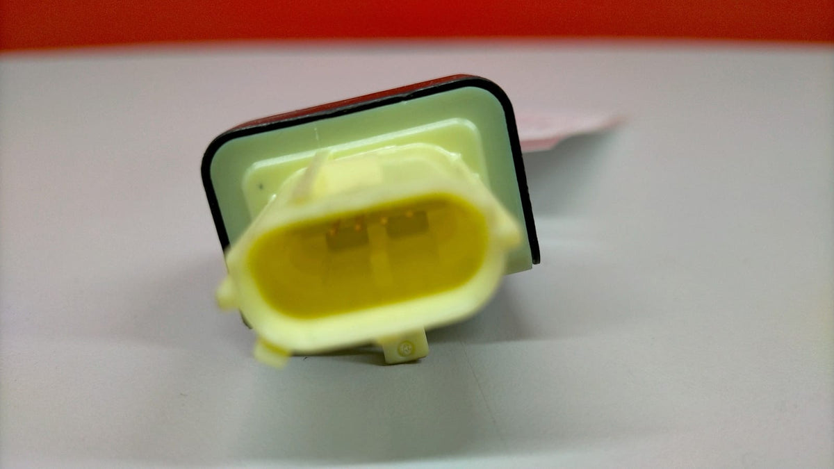 Sensor Airbag Toyota Yaris P13 Toyota Yaris 2019 8983102140 Ref 1117 8983102140