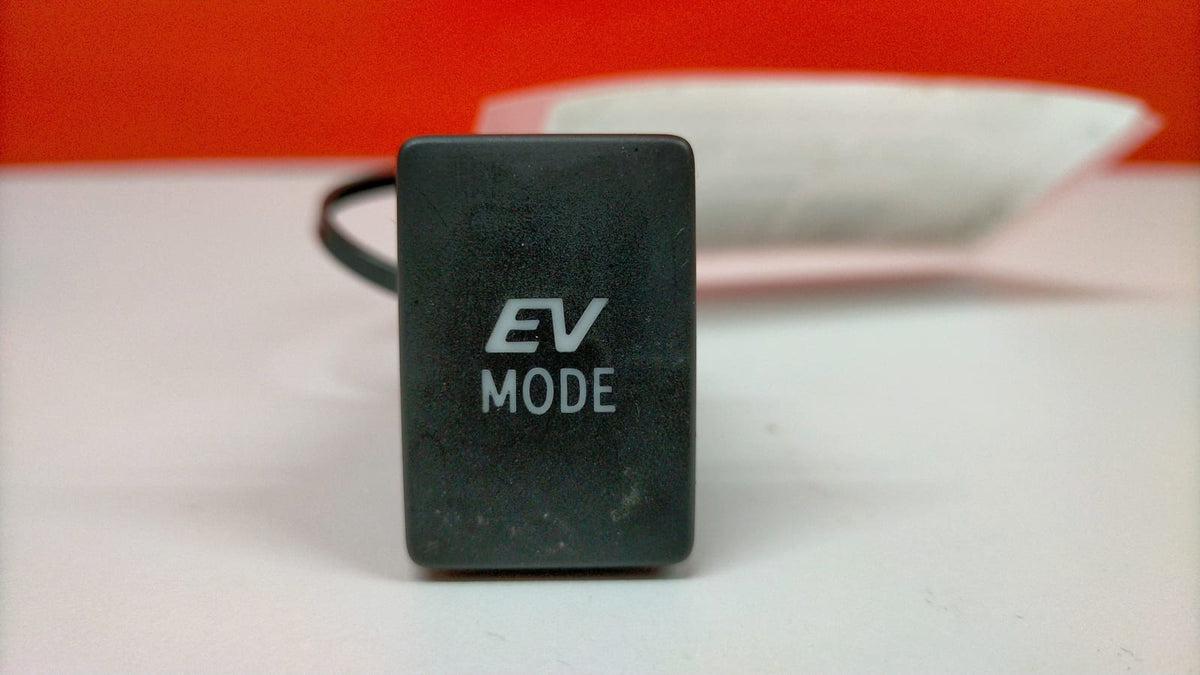 Interruptor Ev Mode Toyota Yaris P13 Toyota Yaris 2019 15C866 15C866