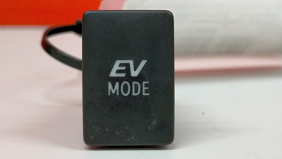 Interruptor Ev Mode Toyota Yaris P13 Toyota Yaris 2019 15C866 15C866