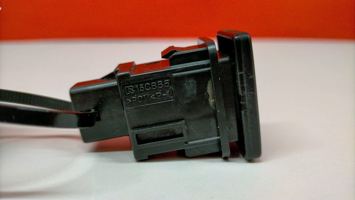 Interruptor Ev Mode Toyota Yaris P13 Toyota Yaris 2019 15C866 15C866