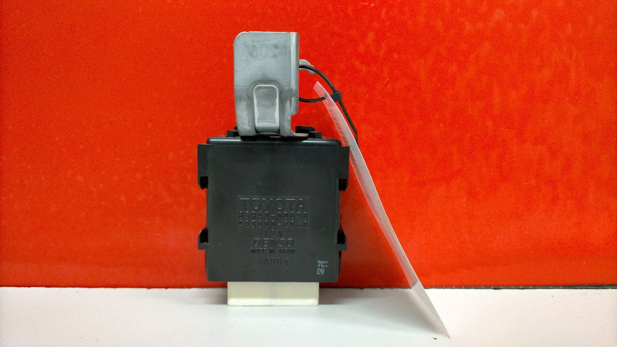 Modulo Electronico Toyota Yaris 2019 859400D030