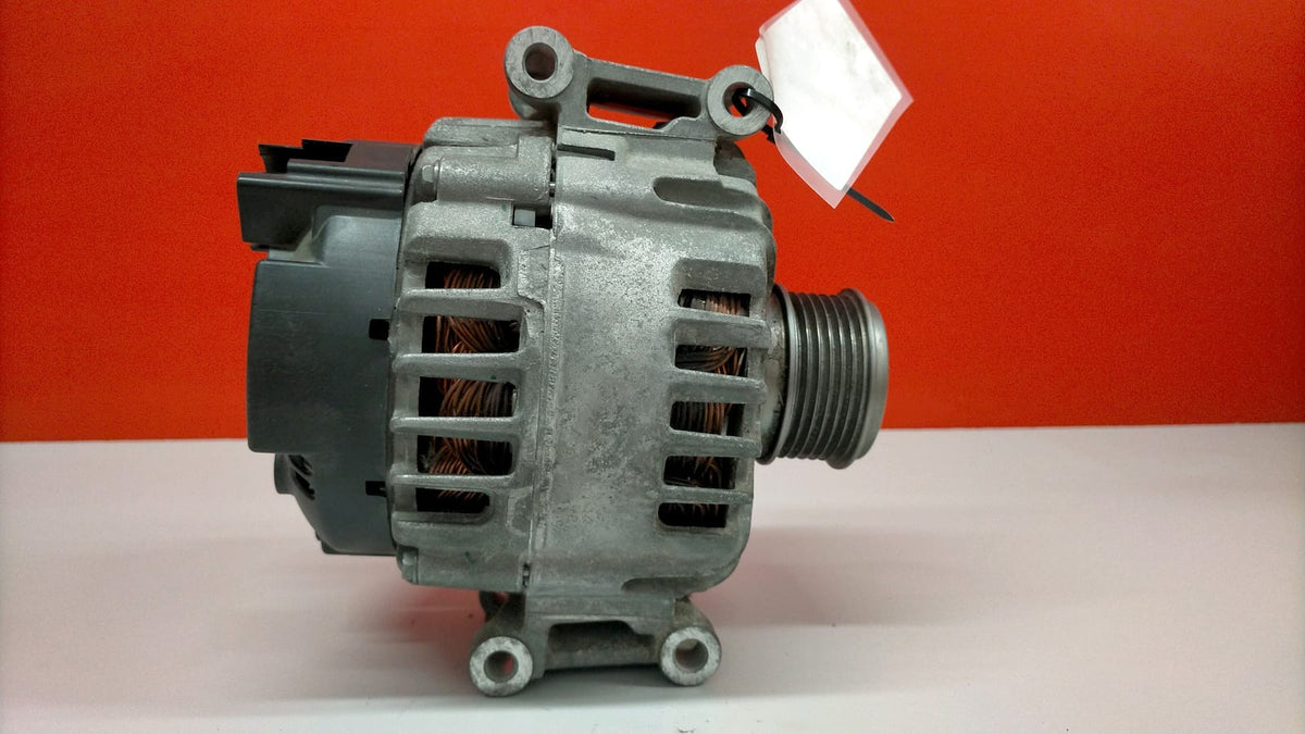 Alternador Seat Leon Iii Seat Leon 2016 6J903023B