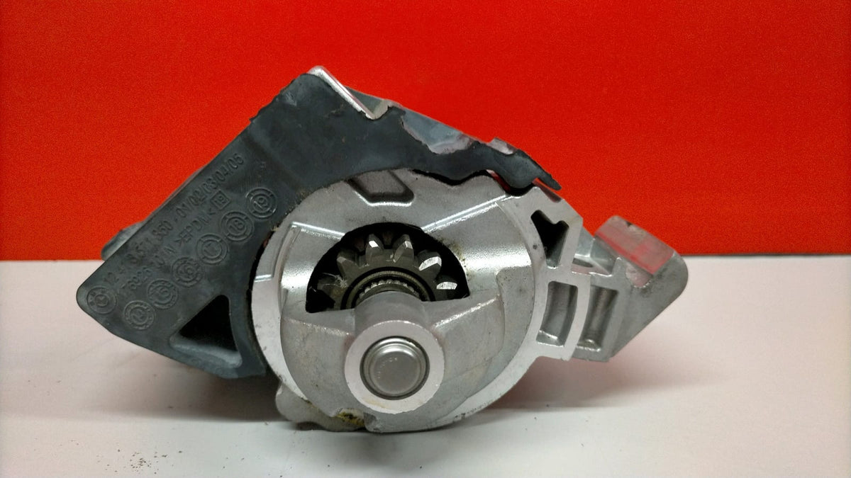 Motor Arranque Bmw Serie 5 F10 F11 B47D20A Bmw Serie 5 2016 8570846 8570846