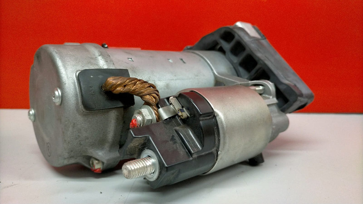 Motor Arranque Bmw Serie 5 F10 F11 B47D20A Bmw Serie 5 2016 8570846 8570846