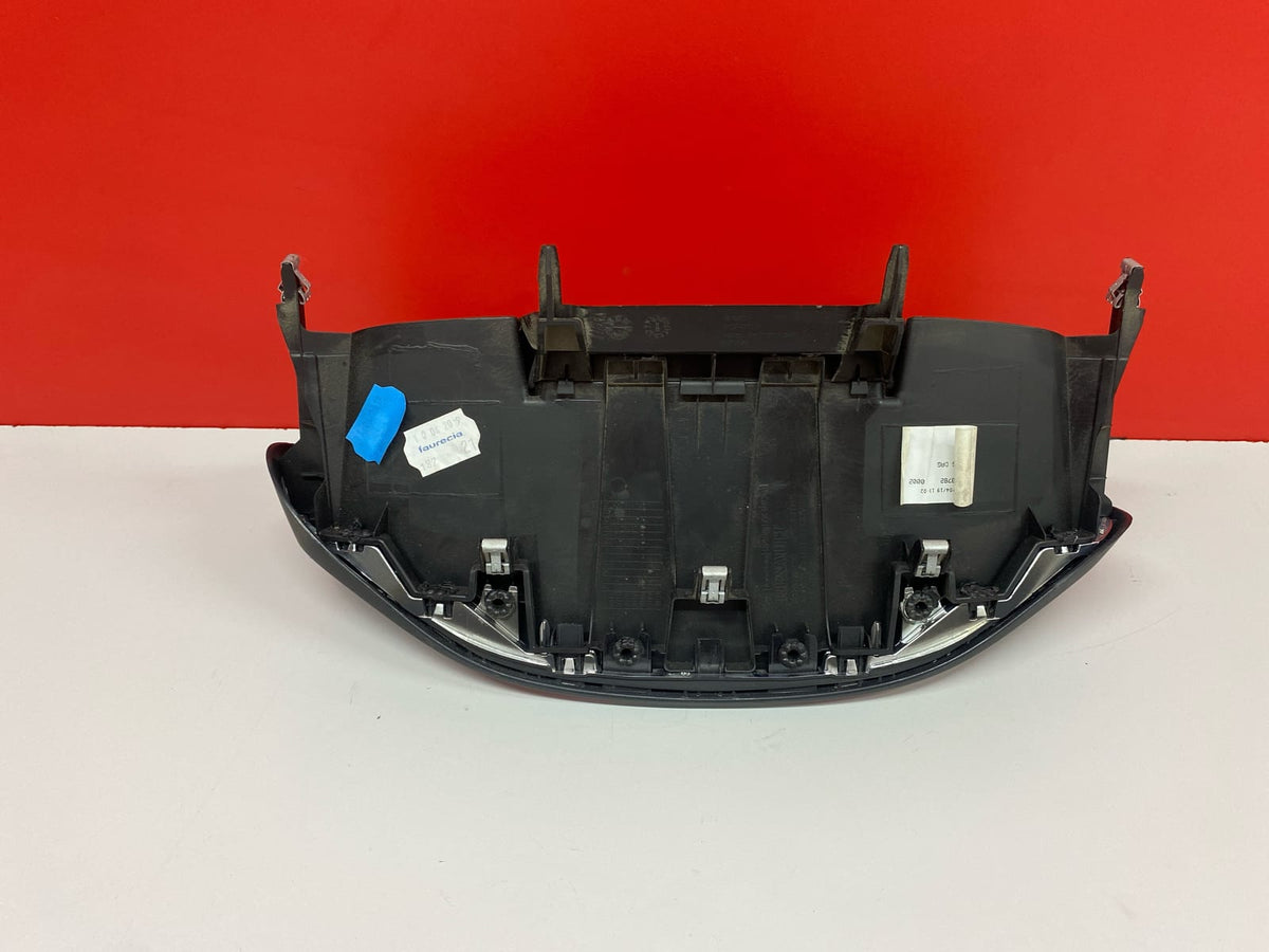 Marco Embellecedor Cuadro de Instrumentos Ref: Renault Mégane Rs 2019 682647342R 682647342R