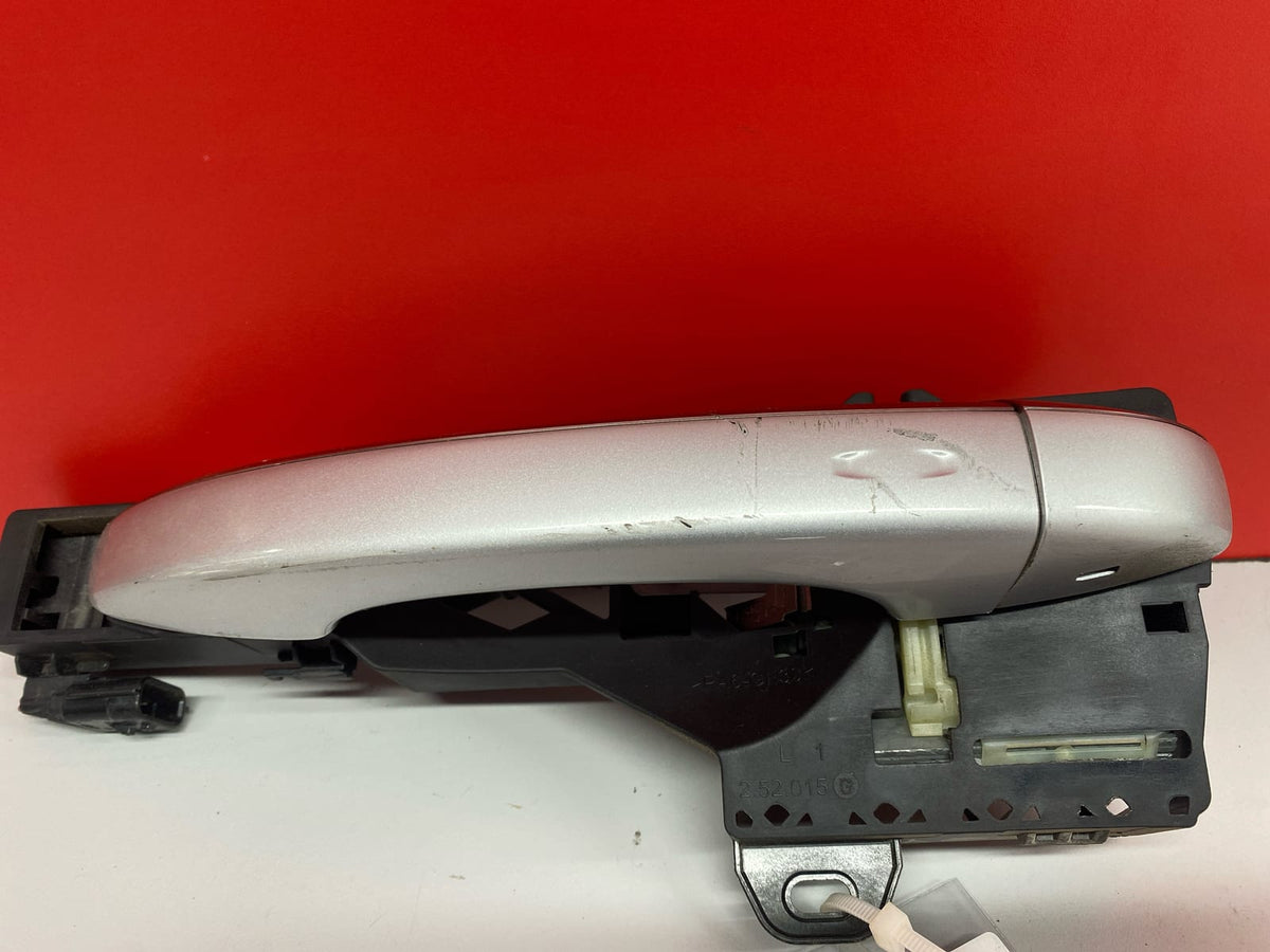 Maneta Exterior del IZQ REF:806078862R Renault Mégane Rs 2019 806078862R. 806078862R.