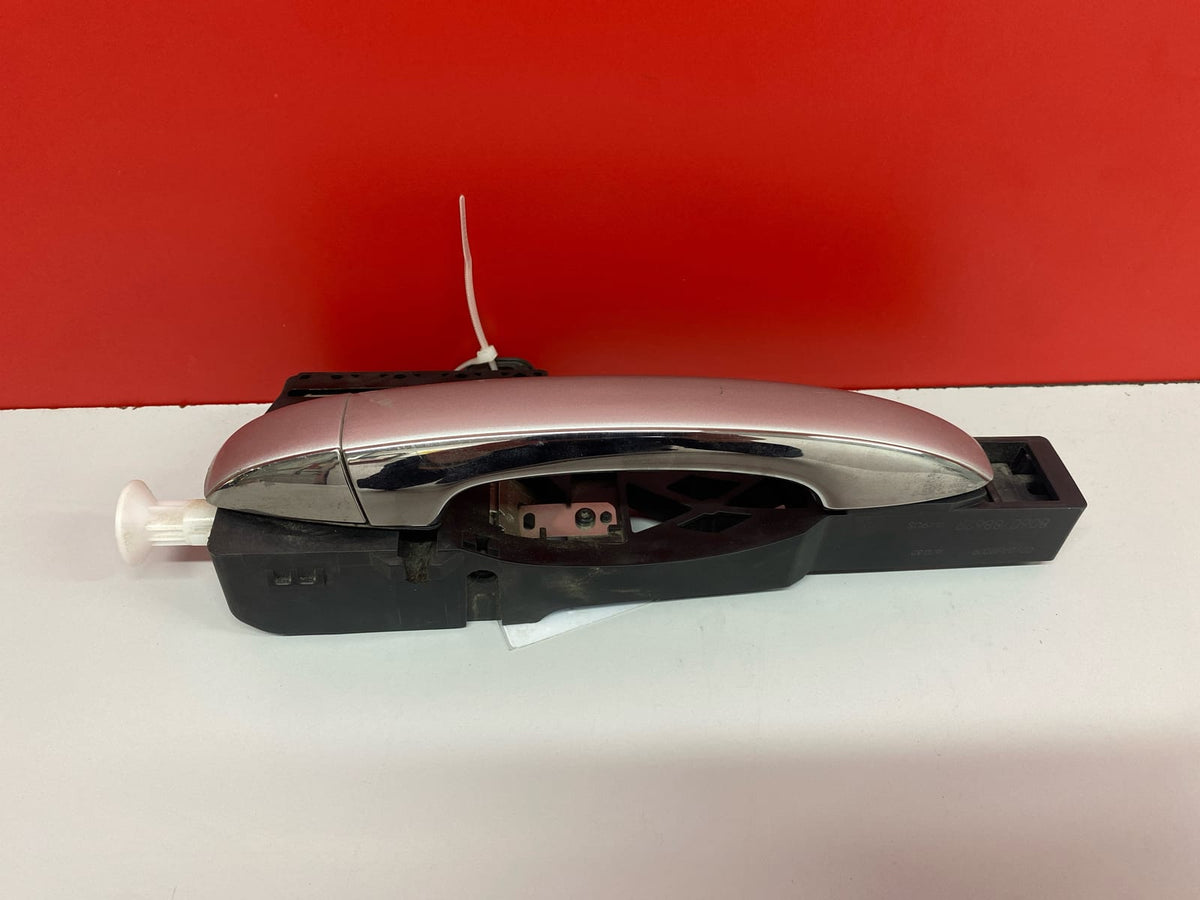Maneta Exterior Trs IZQ Ref: Renault Mégane Rs 2019 806078862R 806078862R