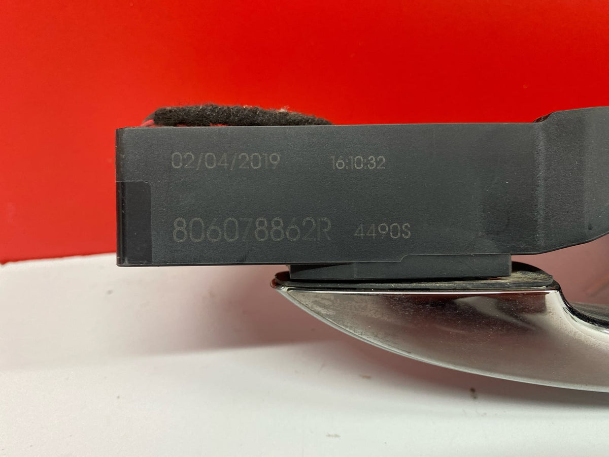 Maneta Exterior Trs IZQ Ref: Renault Mégane Rs 2019 806078862R 806078862R