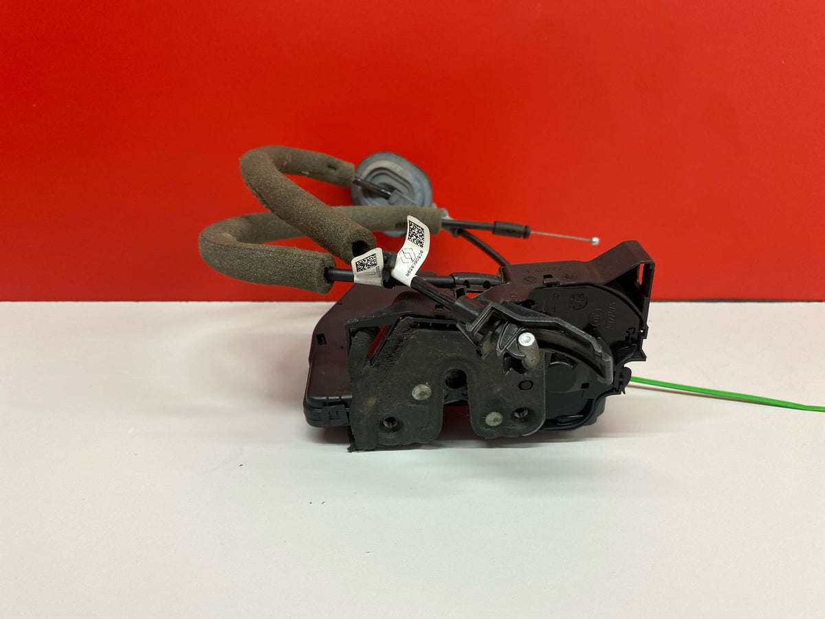 Cerradura Puerta Trasera Derecha Ref: Renault Mégane Rs 2019 825021410R 825021410R