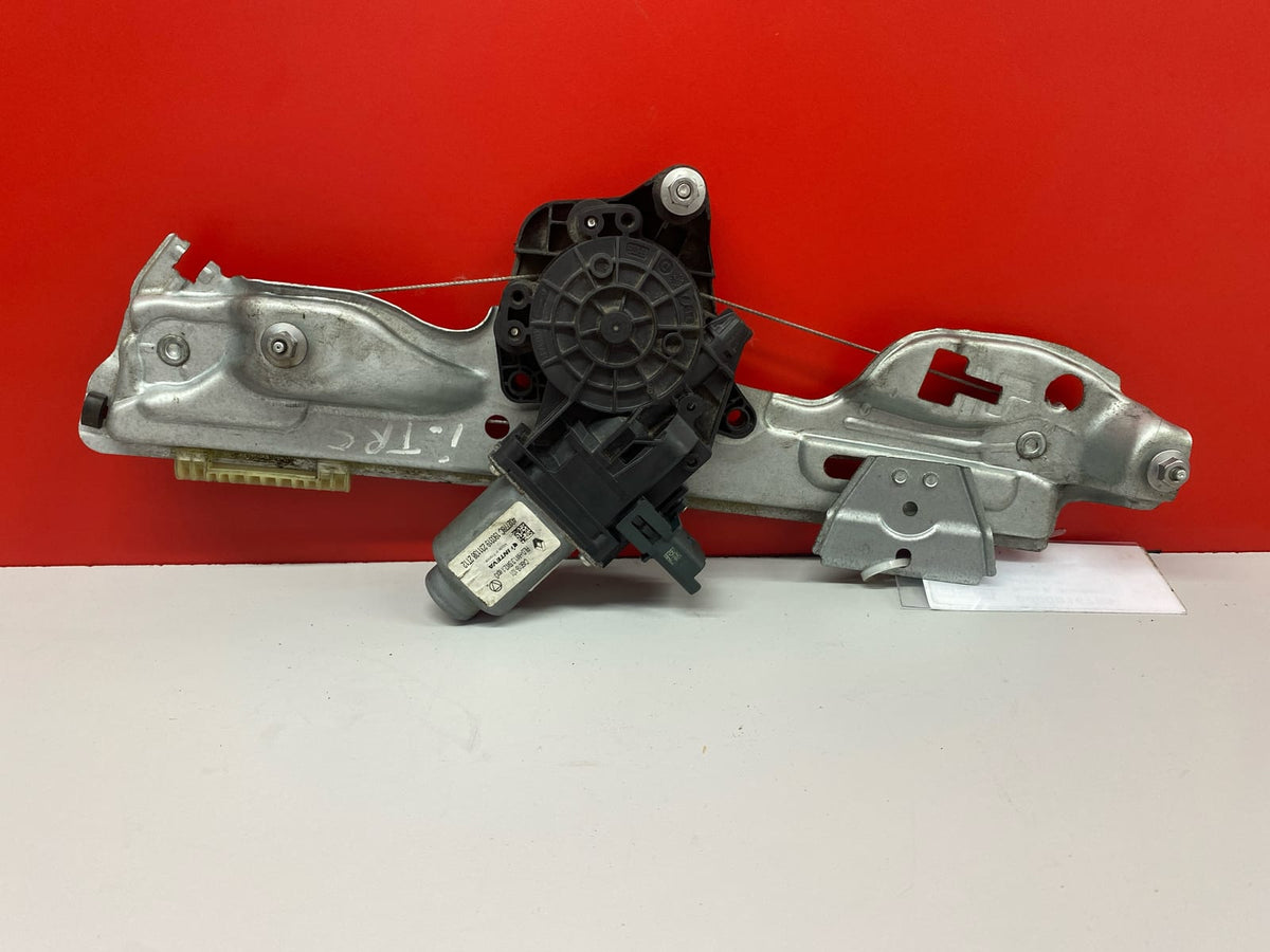 Elevalunas Trs. IZQ Ref: Renault Mégane Rs 2019 827218403R 827218403R