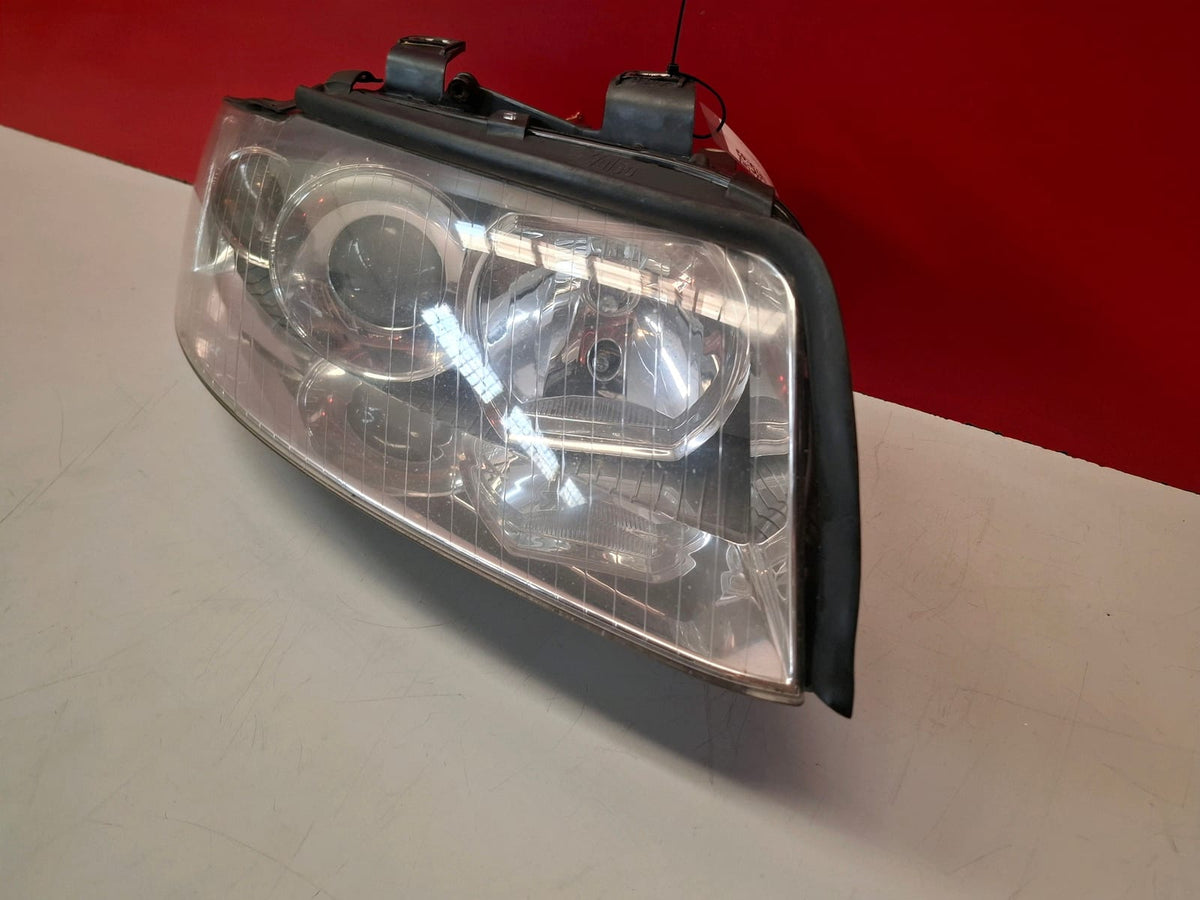 Faro Delantero Derecho Audi A4 2003 8E0941030Q 8E0941030Q