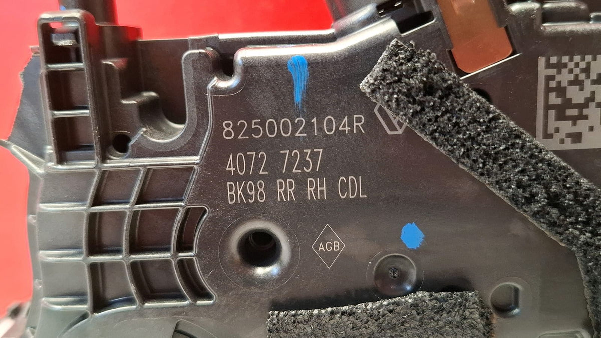 Cerradura Trasera Derecha Renault Clio 2017 825002104R Ref 10443 825002104R
