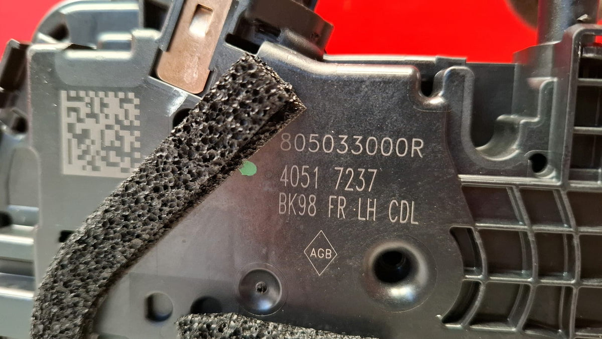 Cerradura Delantera Izquierda Renault Clio 2017 805033000R 805033000R