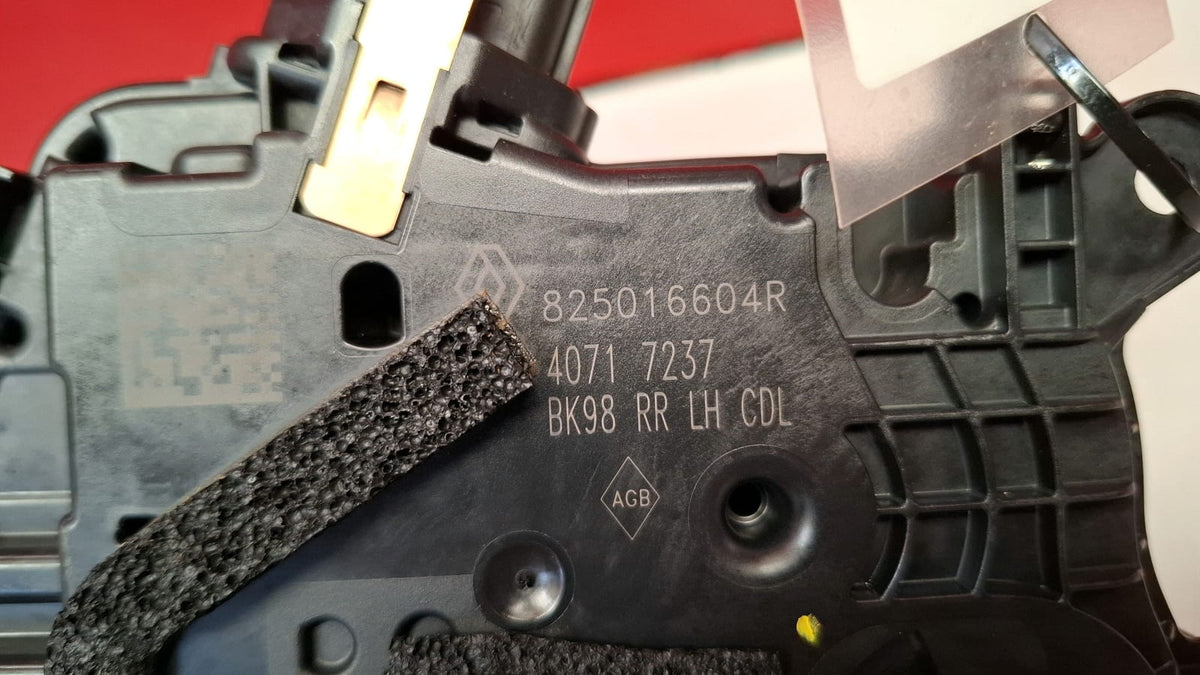 Cerradura Trasera Izquierda Renault Clio 2017 825016604R 825016604R