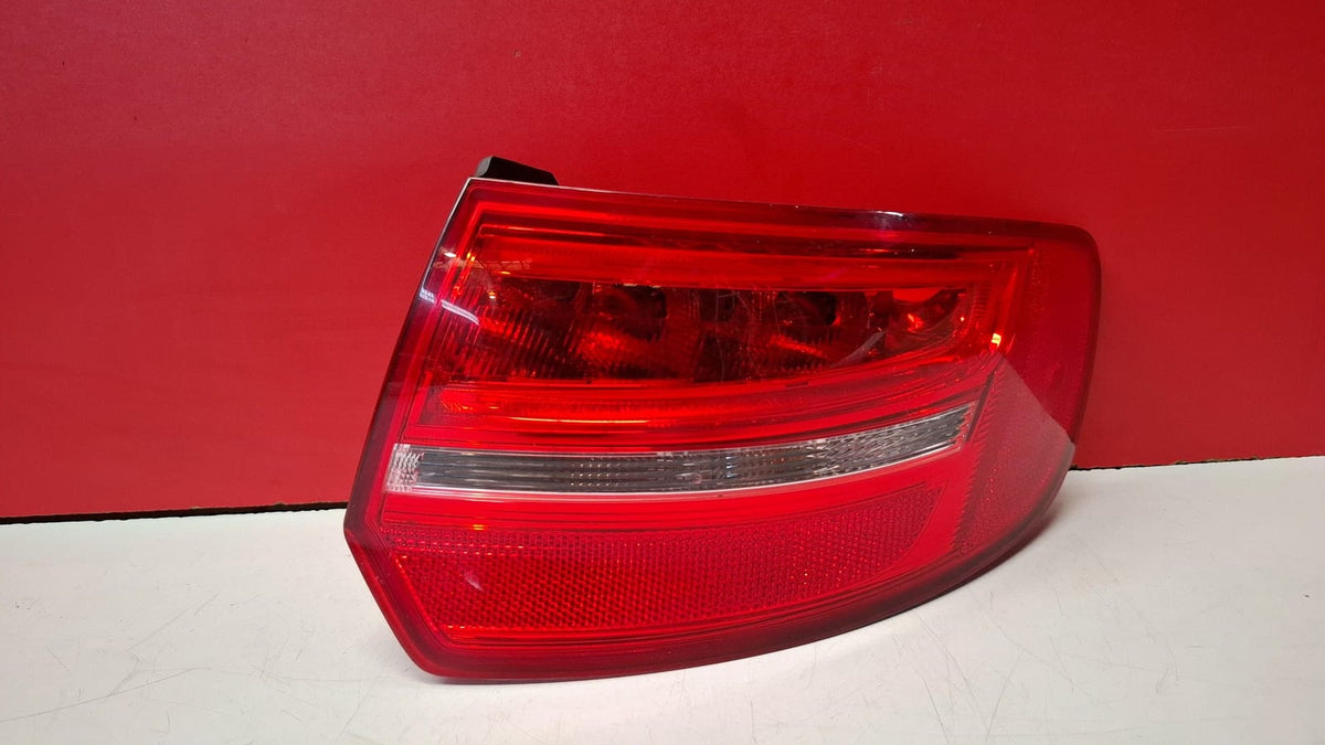 Piloto Trasero Derecho Exterior Audi A3 2010 8P4945096E 8P4945096E