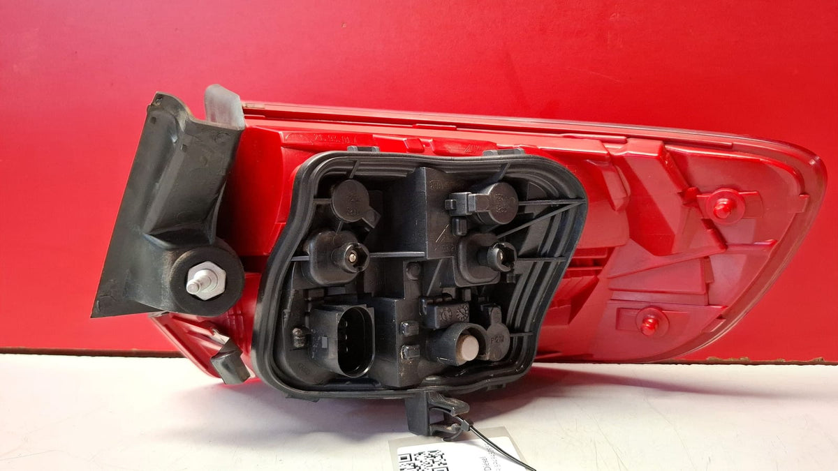 Piloto Trasero Izquierdo Exterior Audi A3 2010 8P4945095E 8P4945095E