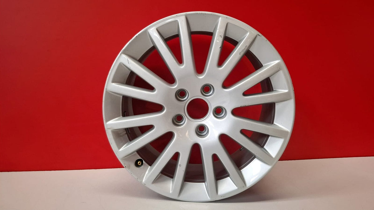 Llanta Audi A3 2007 8P0601025BF Ref 11156