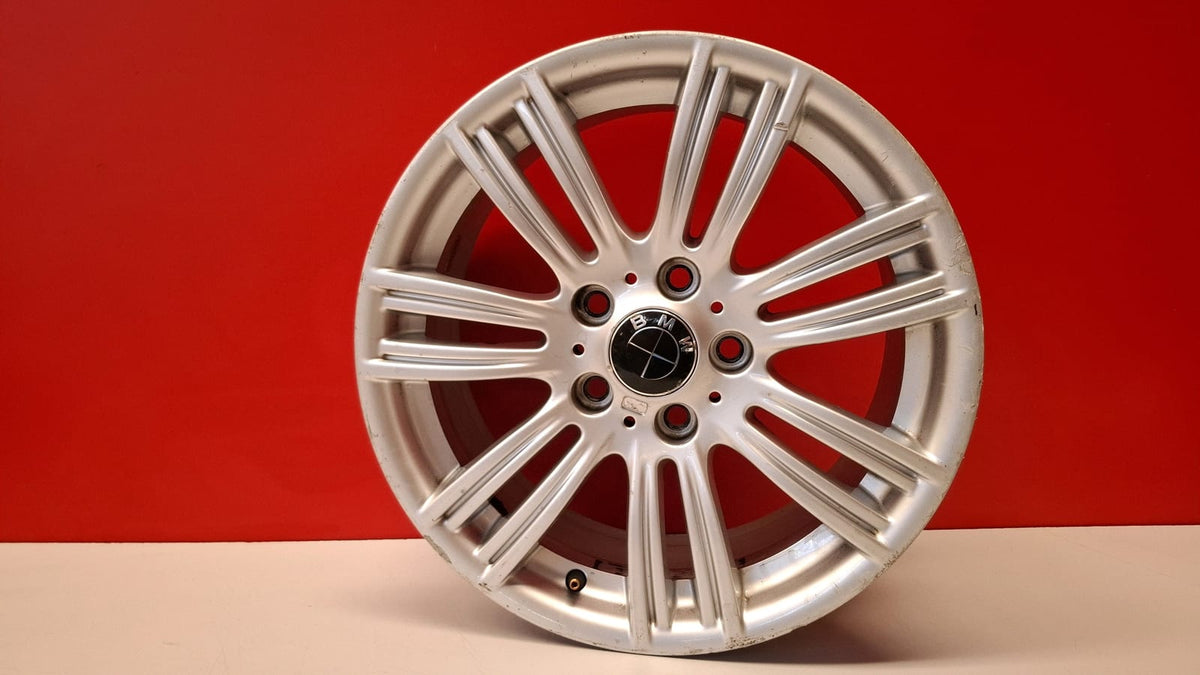 Llanta Bmw Serie 1 2012 36117845850 Ref 11086