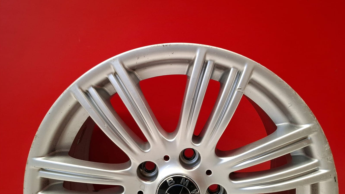 Llanta Bmw Serie 1 2012 36117845850 Ref 11086