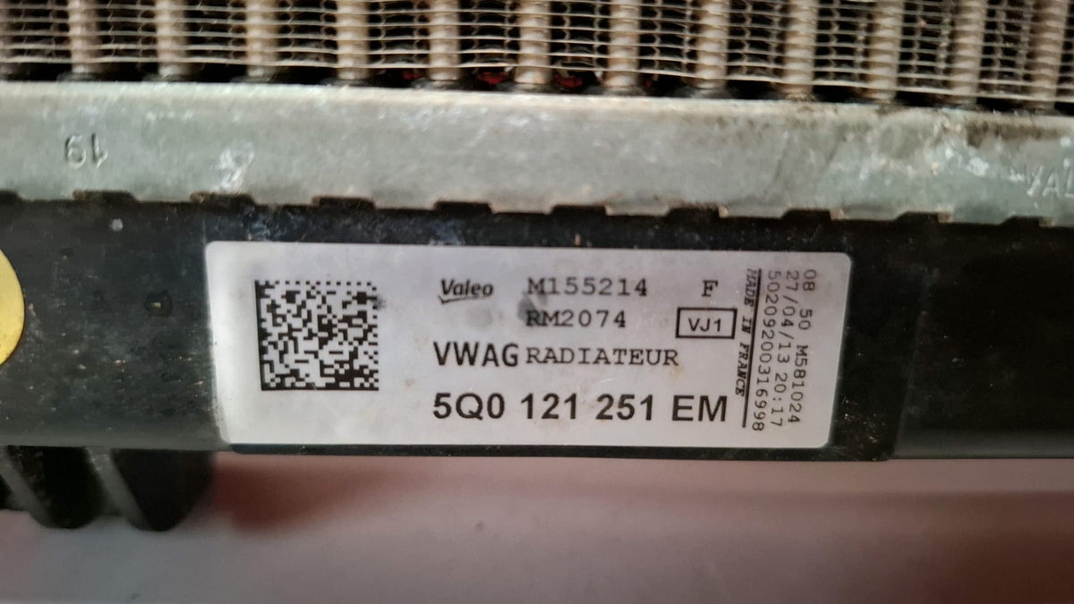 Radiador Seat Leon 2014 5Q0121251EM