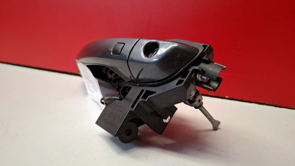 Maneta Exterior Delantera Izquierda Hyundai I30 2021 82651L 82651L