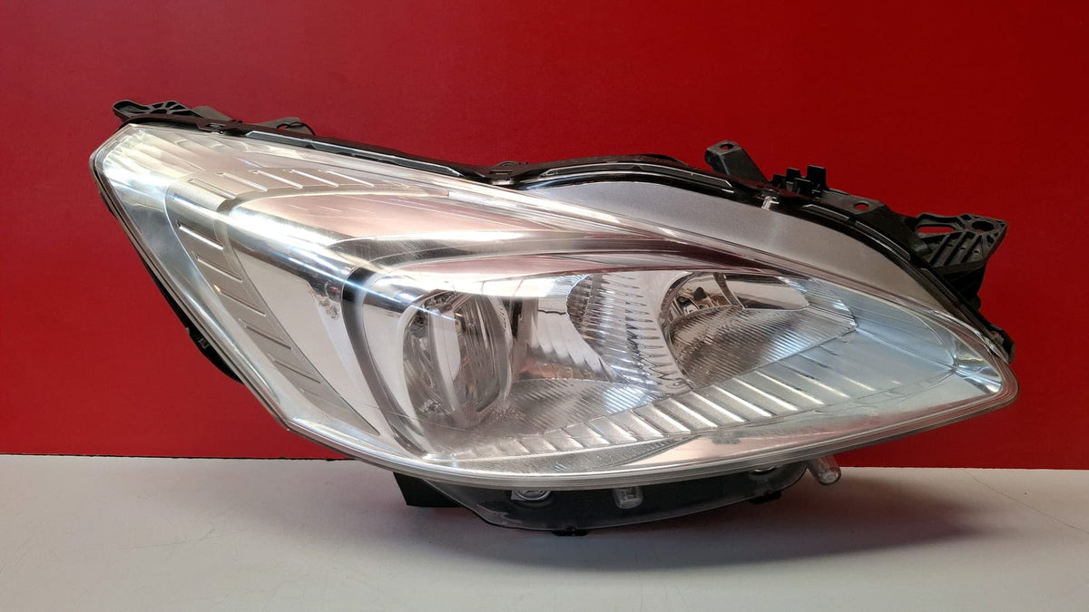 Faro Delantero Derecho Peugeot 508 2013 9678393080 9678393080