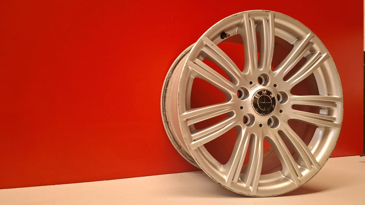 Llanta Bmw Serie 1 2012 36117845851 Ref 11083