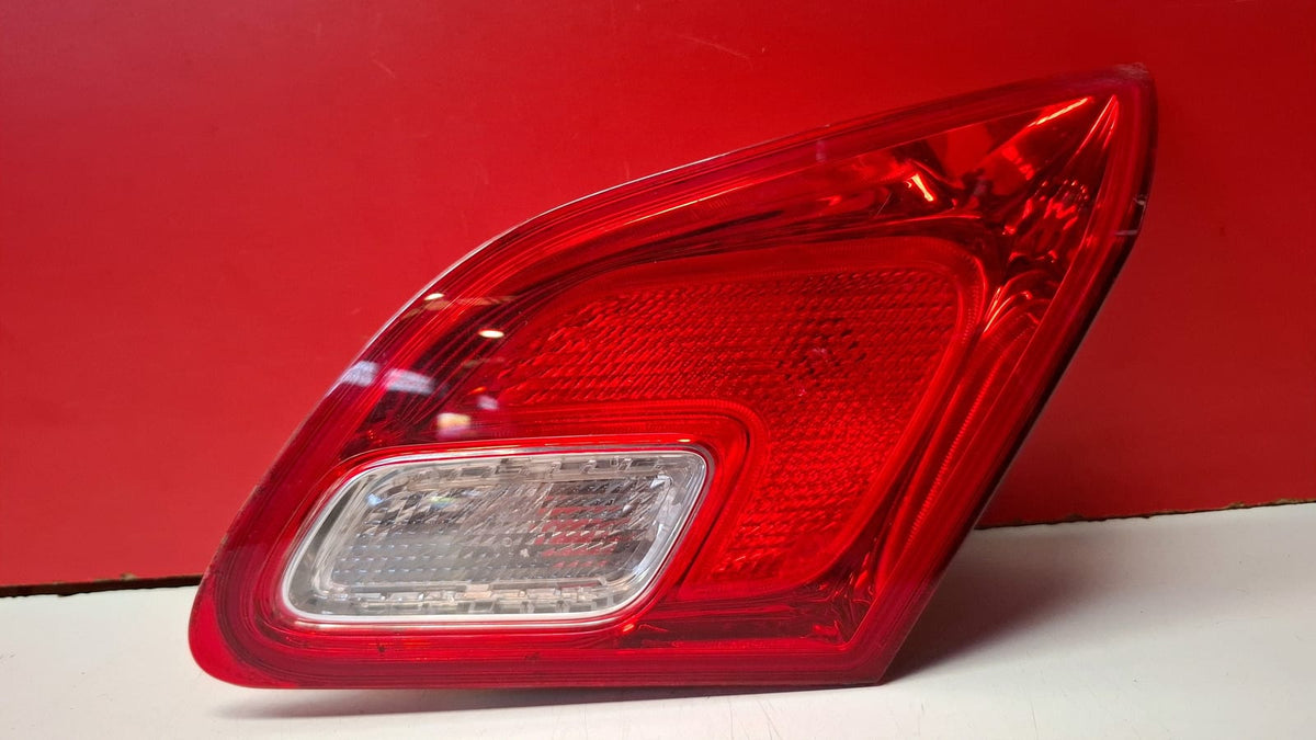 Piloto Trasero Derecho Interior Opel Astra 2014 13360787 13360787