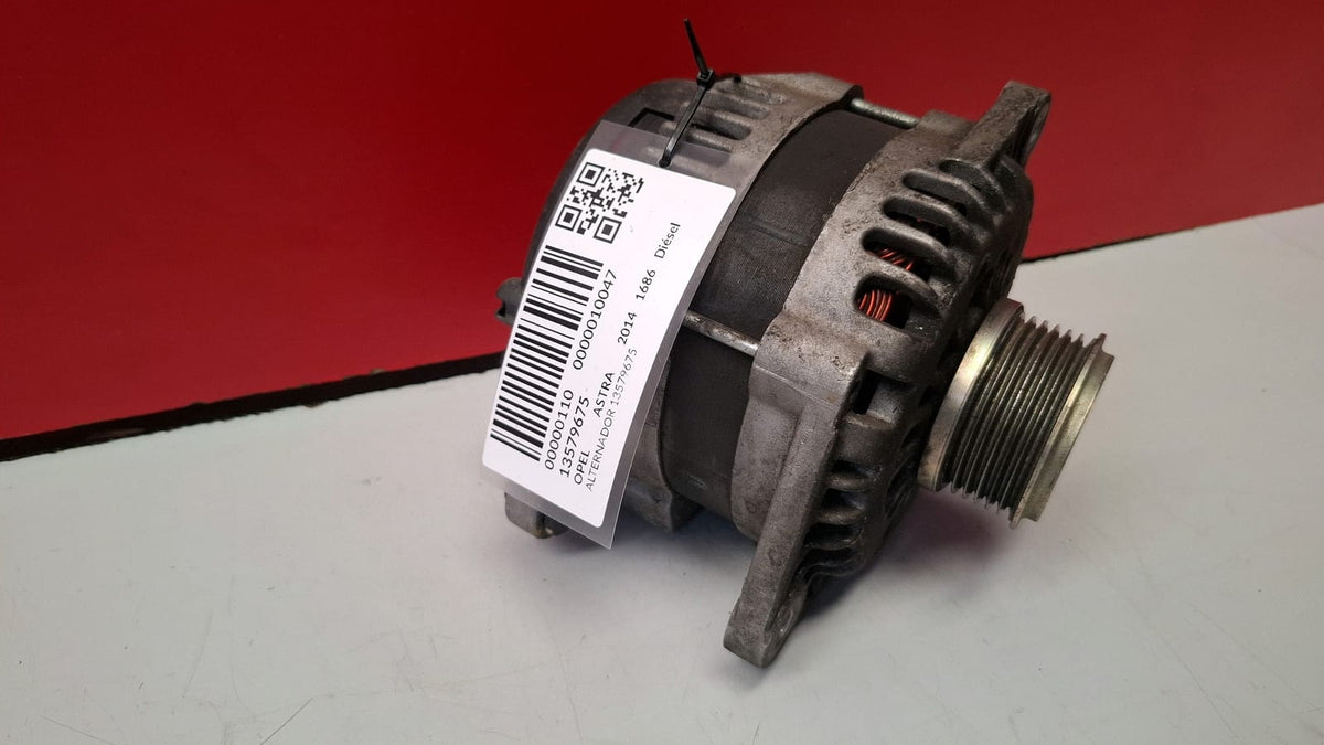 Alternador Opel Astra 2014 13579675