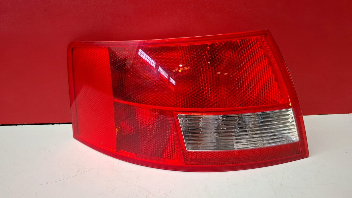 Piloto Trasero Izquierdo Audi A4 2005 8H0945095 8H0945095