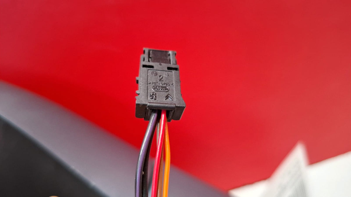 Retrovisor Izquierdo Calefactable con 6 Pines Peugeot 308 Año 2009 Peugeot 308 2009 RETROVISOR IZQUIERDO
