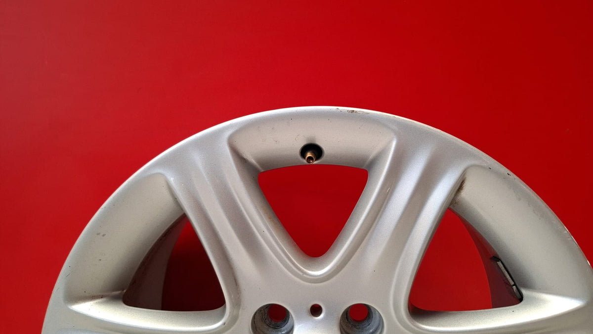 Llanta Bmw Serie 1 2013 36116796201 Ref 11070