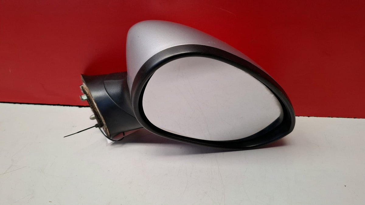 Retrovisor Derecho con 4 Pines Fiat Grande Punto Año 2006 Fiat Grande Punto 2006 RETROVISOR DCH RETROVISOR DCH