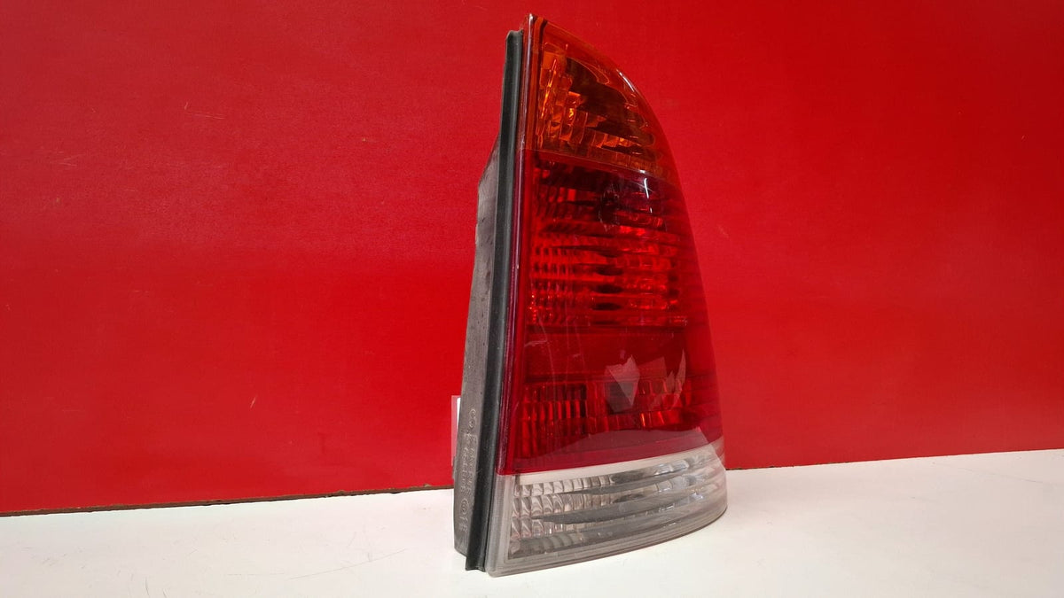 Piloto Trasero Derecho Opel Vectra 2002 PILOTO TRS DCH PILOTO TRS DCH