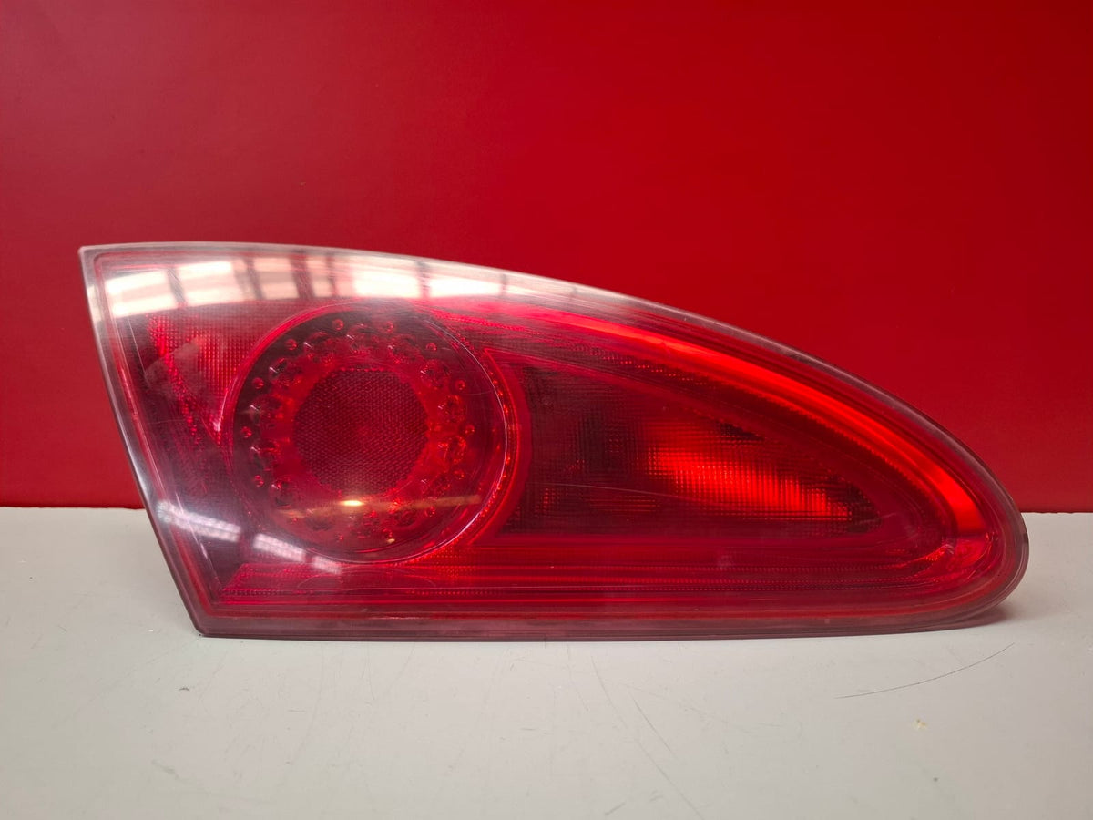 Piloto Trasero Izquierdo Interior Seat Leon 2007 PILOTO TRS IZQ INT PILOTO TRS IZQ INT