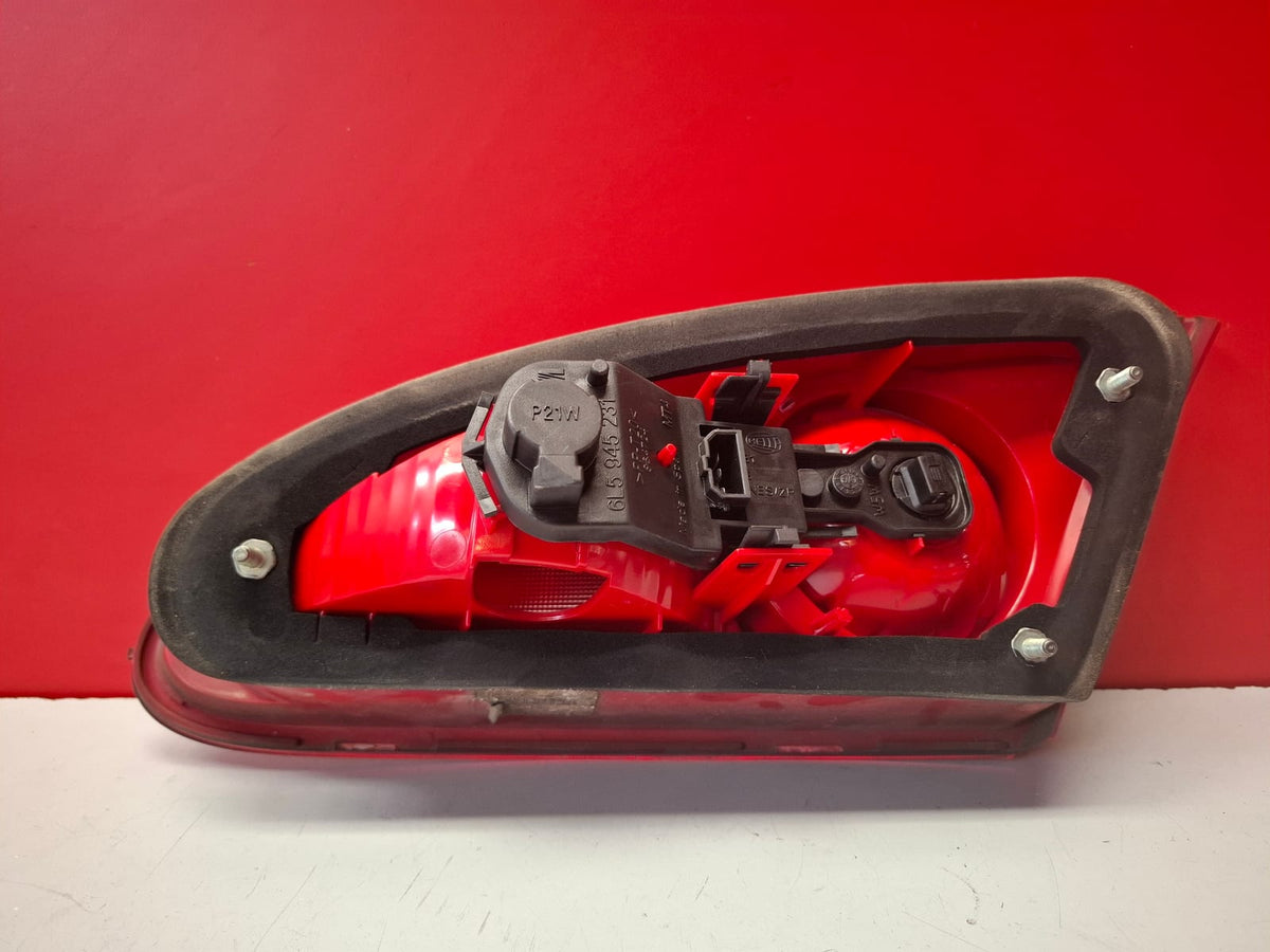Piloto Trasero Izquierdo Interior Seat Leon 2007 PILOTO TRS IZQ INT PILOTO TRS IZQ INT