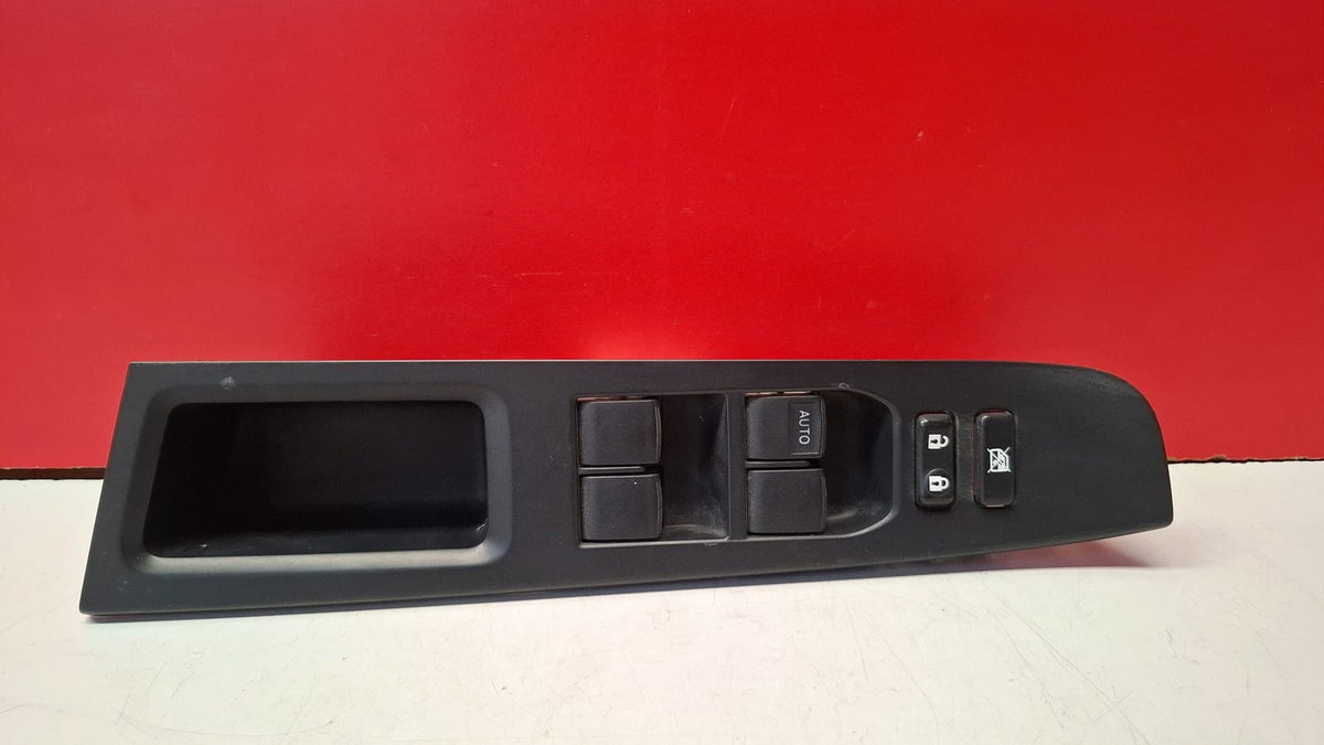 Mando Elevalunas Toyota Yaris 2019 742320D690 742320D690