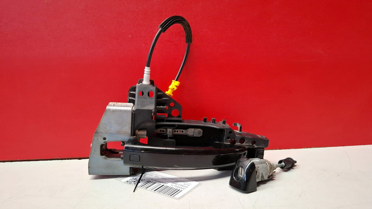 Maneta Delantera Izquierda Audi Q5 2010 8T0837885 8T0837885