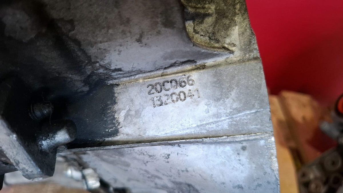 Caja Cambios Peugeot 208 2014 20CQ66
