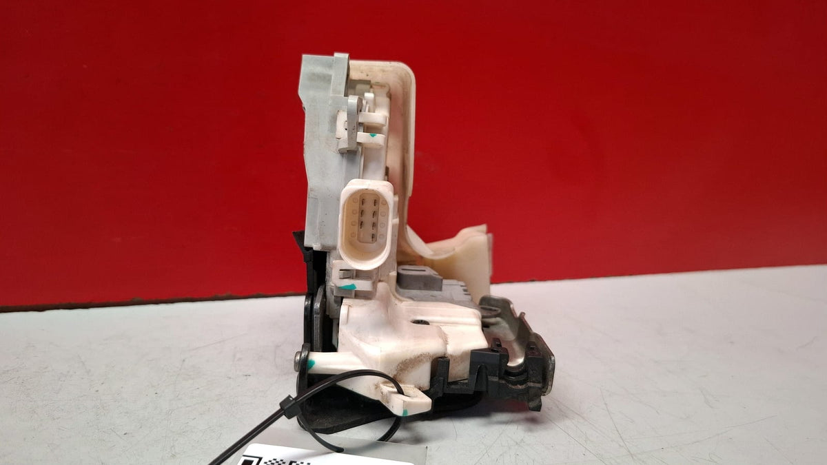 Cerradura Delantera Izquierda Audi Q5 2010 8J1837015C 8J1837015C