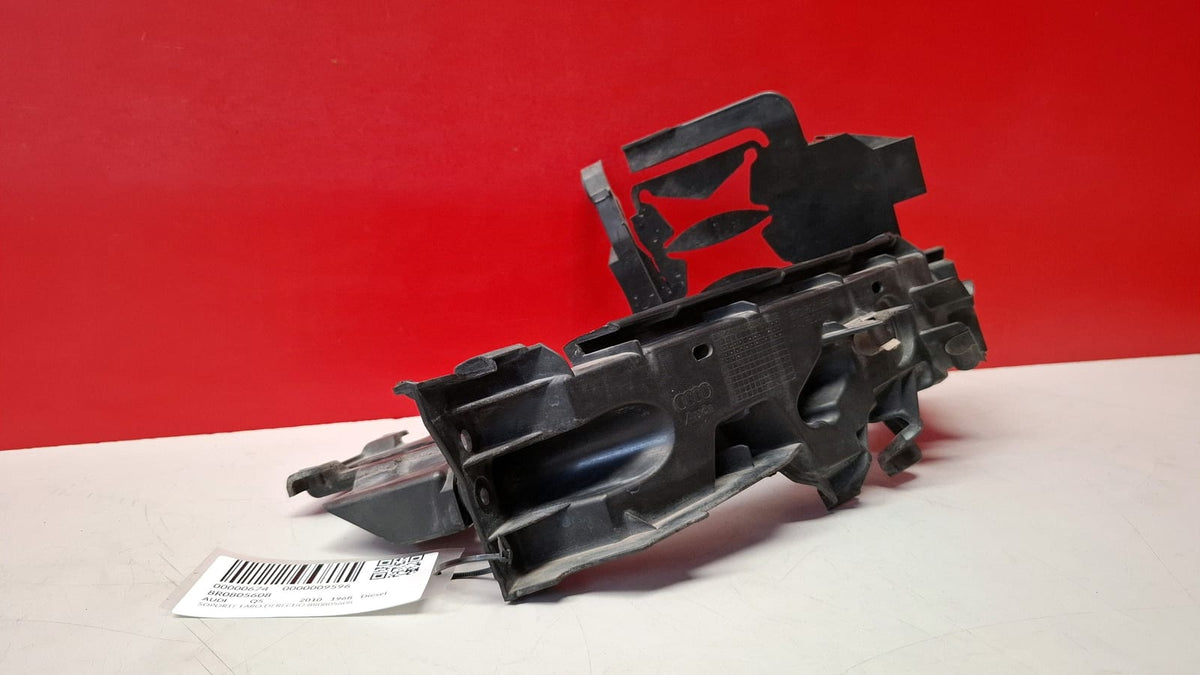 Soporte Faro Derecho Audi Q5 2010 8R0805608 8R0805608